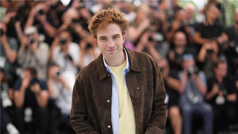 Robert Pattinson ist an der Seite von Jennifer Lawrence im Film zu sehen.