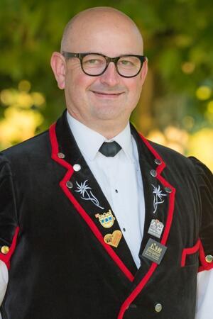 Roman Kaderli war mal Eishockey-Schiedsrichter und kommt jetzt als Jodler in den Harz.