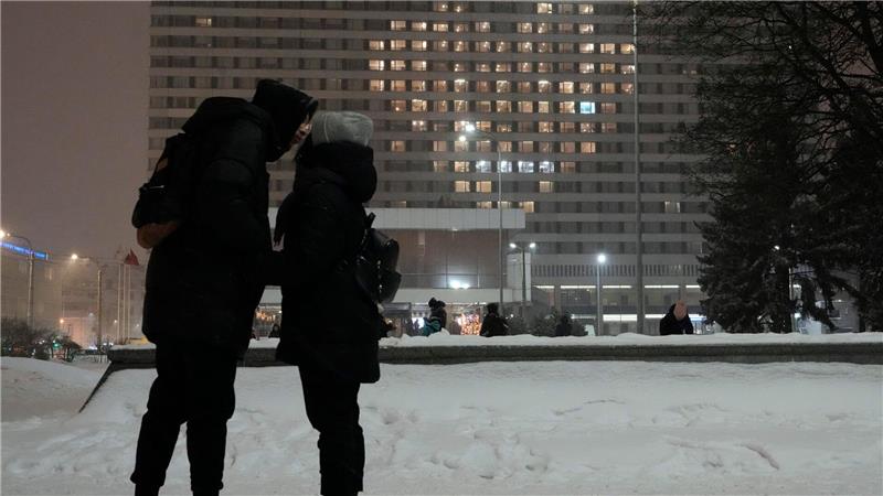 Die Rückkehr großer Gefühle – warum gerade jetzt? Romantische Sehnsucht als Gegenentwurf zu den ermüdenden Routinen moderner Dating-Kultur. (Symbolbild)