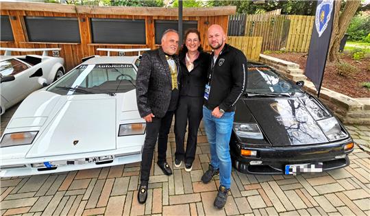 Rosemarie Prien mit Andreas Kitzerow (links) und Robert Petry. Foto: Sowa