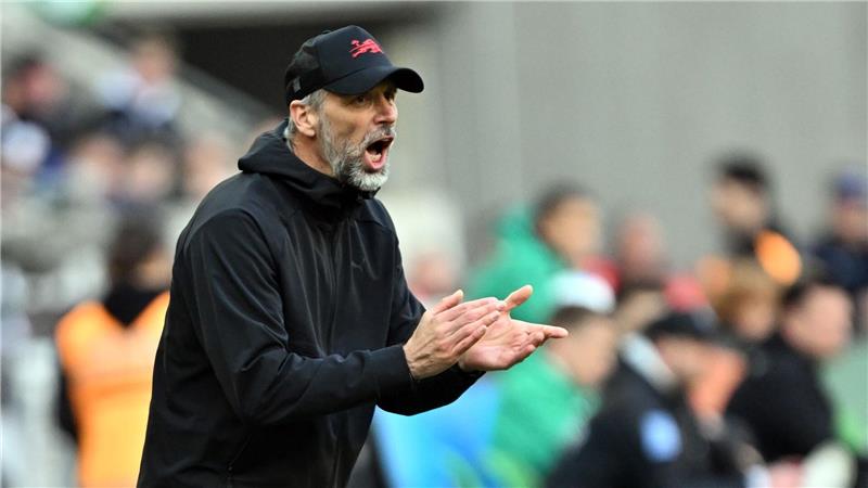 Plea beendet Heimmisere und führt Gladbach zum Sieg Roses Rückkehr in den Borussia-Park.