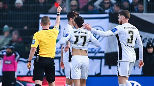 Rot gegen Elversbergs Frederik Schmahl änderte das gesamte Spiel.