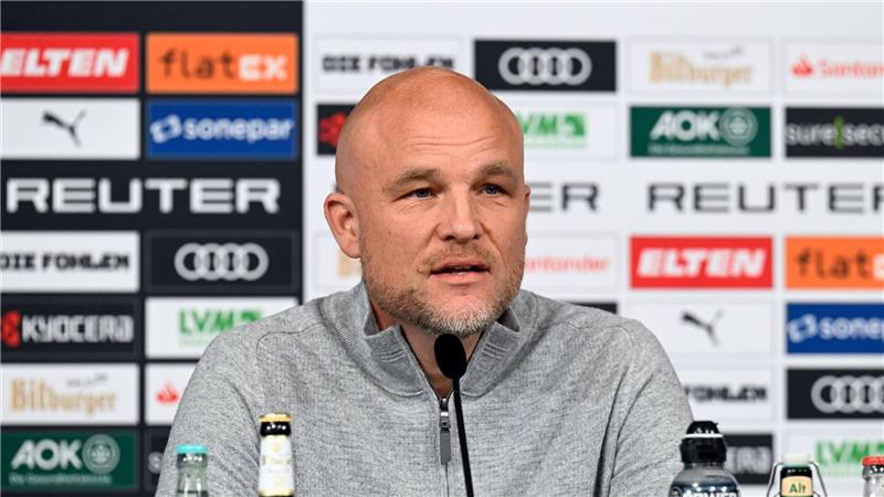 Polanski bleibt vorerst Mönchengladbach-Trainer Rouven Schröder setzt vorerst weiter auf Eugen Polanski.