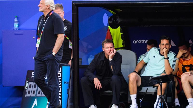 Rudi Völler und Julian Nagelsmann sind fassungslos nach dem WM-Aus.