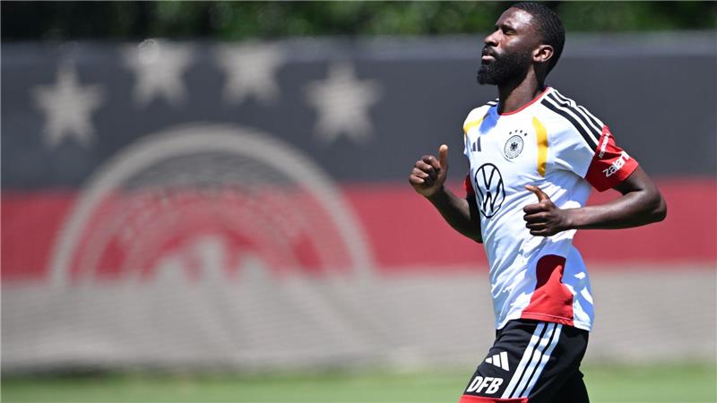 Rüdiger rückt nun in die Startelf der Nationalmannschaft. 