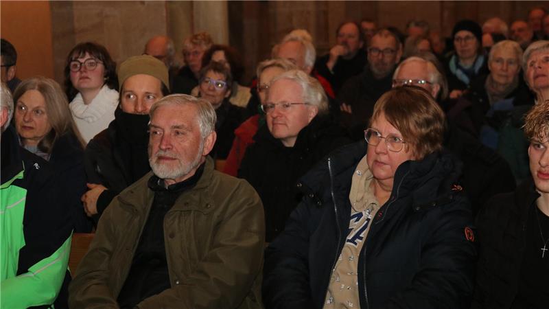 Rund 100 Besucher kamen zum Winterabend in die Frankenberger Kirche.