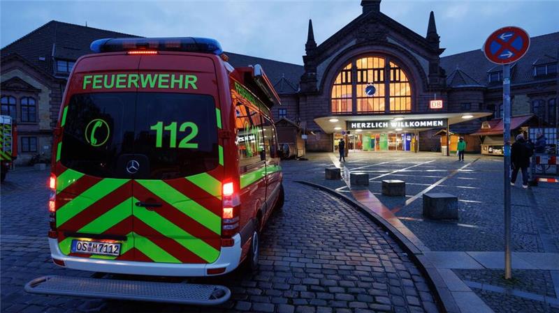 Rund 14.000 Menschen mussten vorübergehend ihre Wohnungen verlassen, der Hauptbahnhof wurde gesperrt.