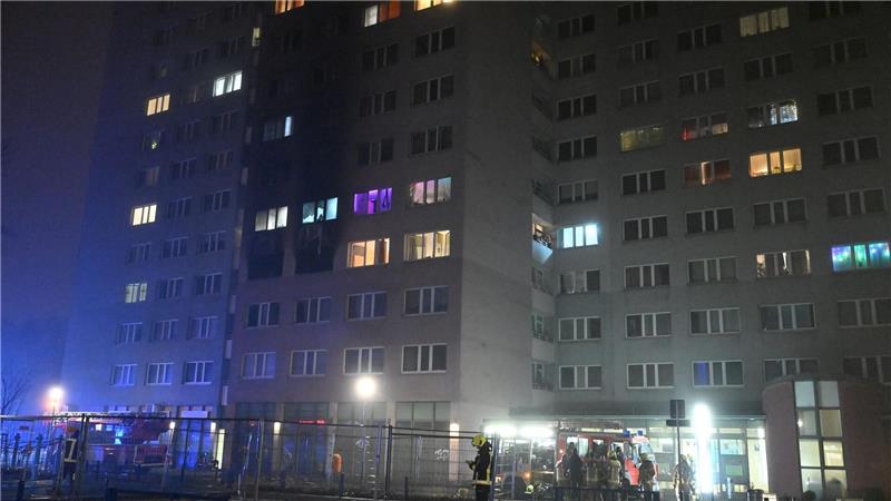 Rund 170 Feuerwehrkräfte waren am Brandort im Einsatz.
