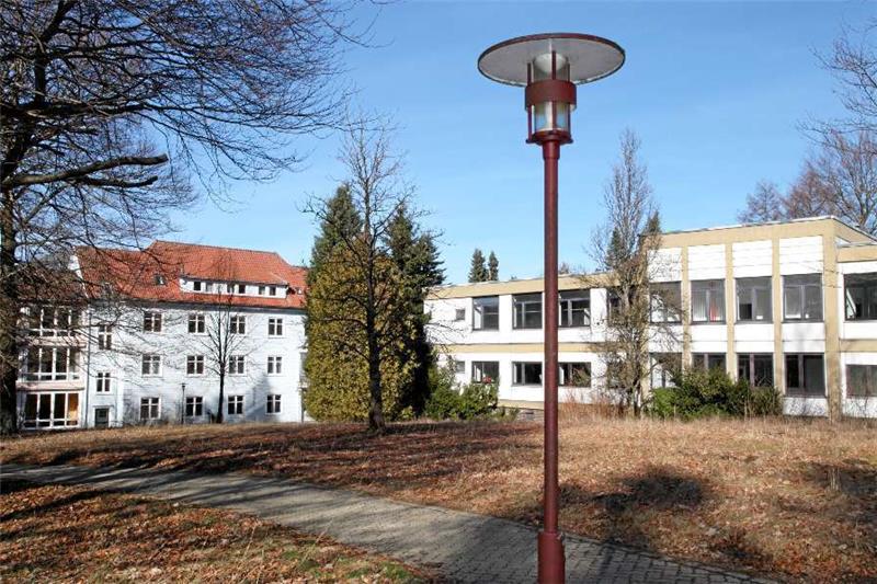 Rund 21.000 Quadratmeter Bruttogeschossfläche umfasst der Komplex Erbprinzentanne. Die ehemalige Klinik soll ein TCM-Zentrum werden.  Foto: Bertram