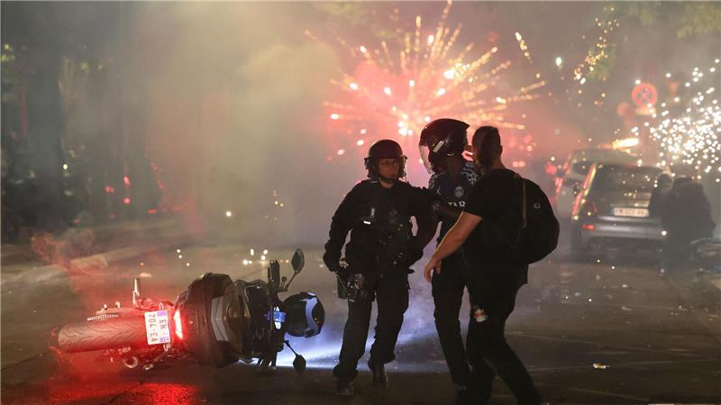 Rund 22.000 Polizisten waren landesweit im Einsatz.