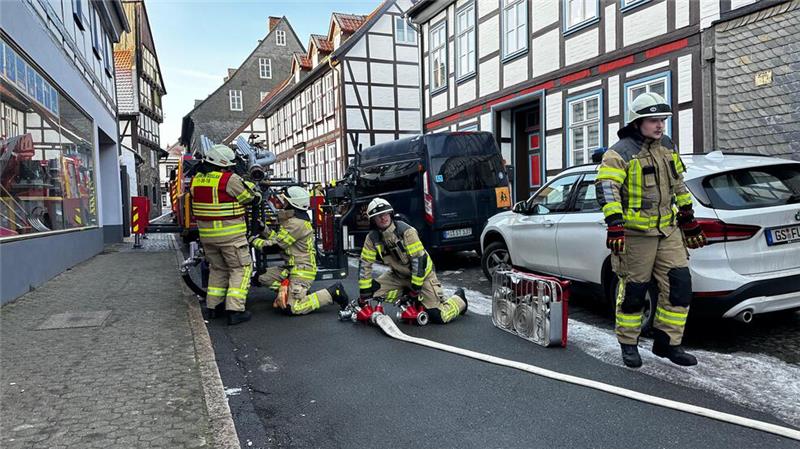 Rund 30 Einsatzkräfte sind vor Ort.
