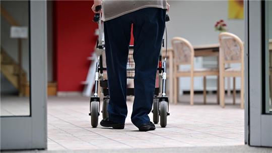 Rund 48.000 Menschen haben schon die Petition für den Abschiebestopp von Pflegekräften in Wilstedt unterzeichnet. (Symbolbild)
