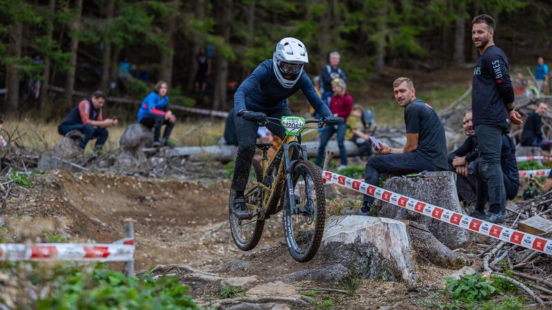 Im Racepark Schulenberg ist Mountainbiking für alle da Rund 500 Mountainbiker gehen 2023 beim „Enduro One“ in Schulenberg an den Start.