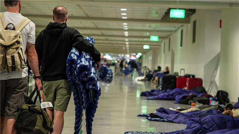 Rund 6.500 Menschen waren von den ausgesetzten Starts und Landungen am Münchner Flughafen betroffen.