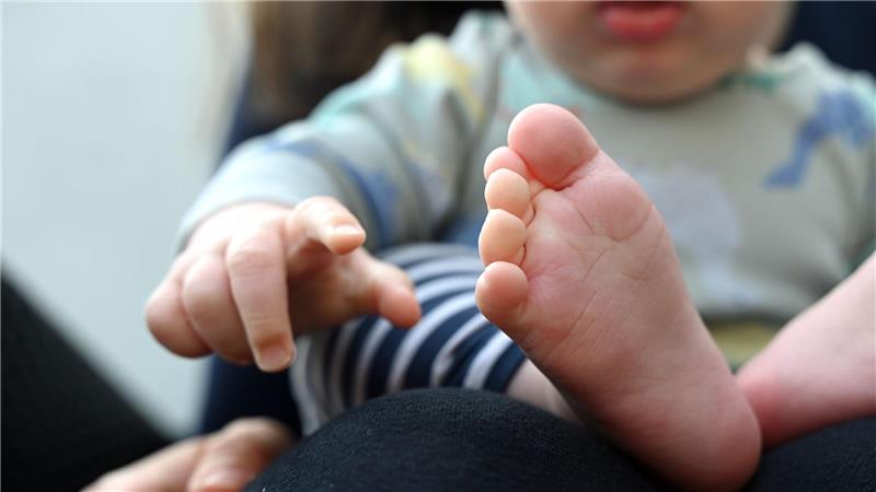 Rund 654.300 Babys wurden vergangenes Jahr in Deutschland geboren (Symbolbild).