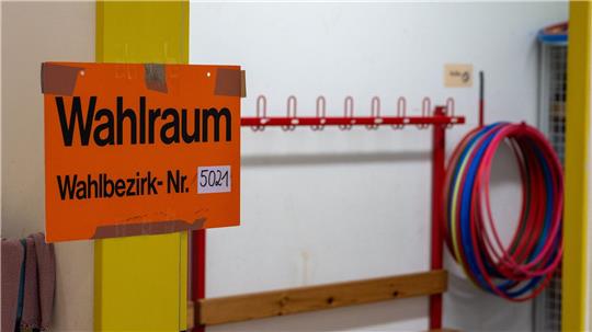 Rund drei Millionen Menschen sind zur Wahl aufgerufen 