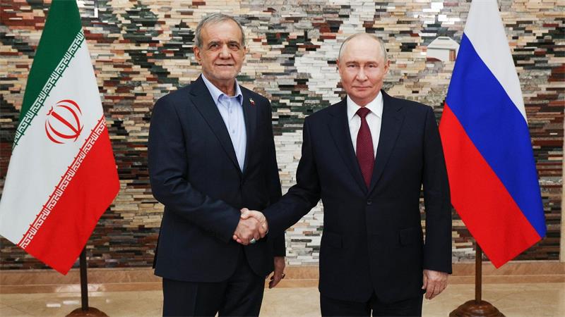 Erneute Angriffe zwischen USA und Iran erschweren Diplomatie Russland unterstützt den Iran einem Bericht zufolge mit einem geheimen Militärprojekt. (Archivbild)