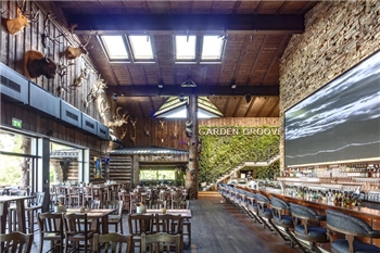 Blick in den Gastraum des "Timberjacks"-Restaurants in Göttingen.