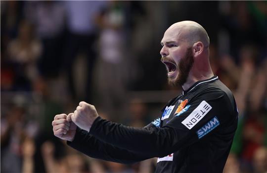 SC-Torhüter Mike Jensen feierte mit Magdeburg einen weiteren Sieg in der Königsklasse.
