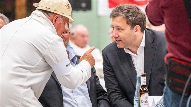 SPD-Chef Lars Klingbeil hat schon einige Ideen, wie die Steuerreform aussehen könnte. (Archivbild)