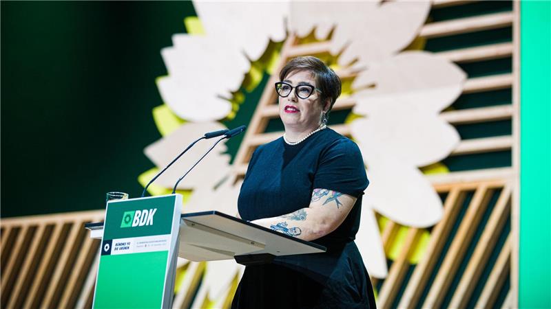 Sachsen-Anhalt sei mehr als ein Bindestrich-Land mit Nazi-Problemen, sagt Susan Sziborra-Seidlitz. Sie soll die Grünen als Spitzenkandidatin in die Landtagswahl in Sachsen-Anhalt nächstes Jahr führen.