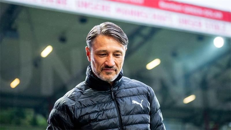 Sorge um Karetsas: Dortmund spielt bei Union nur 0:0 Sah eine intensive Partie ohne viele Torchancen: BVB-Coach Niko Kovac.