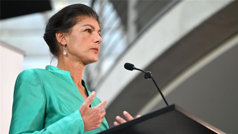 Riskanter BSW-Machtkampf um Regierungsbildung in Erfurt Sahra Wagenknecht ist mit dem Agieren des BSW-Landesverbands in Thüringen unzufrieden. (Archivbild)