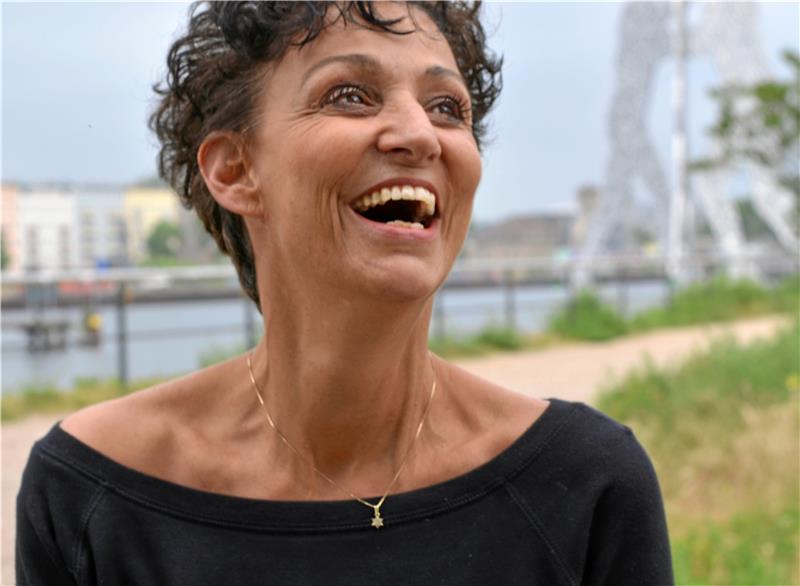 Kleinkunst-Tage in Goslar: Vorverkauf fürs Festival startet Sandra Kreisler interpretiert Texte von Georg Kreisler. Foto: Hofmann