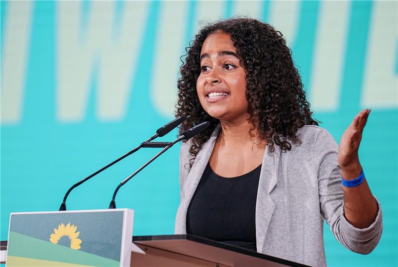 Grüne Jugend rechnet bei Bundeskongress mit Regierung ab Sarah Lee Heinrich wurde als Bundessprecherin der Grünen Jugend verabschiedet.
