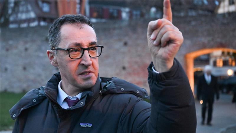 Schafft er es, die Grünen an der Macht zu halten?