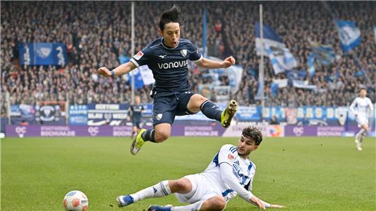 Schalke und Bochum lieferten sich ein packendes Duell.