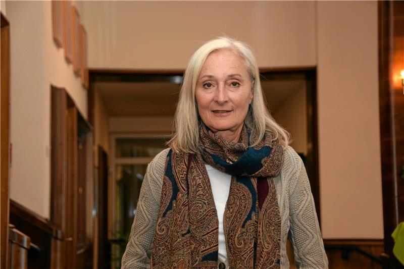 Schauspielerin Eleonore Weisgerber im Niedersächsischen Hof in Goslar: Beim Kaisermahl hält sie eine Tischrede zu Ehren von Barbara Kruger.  Foto: Kleine