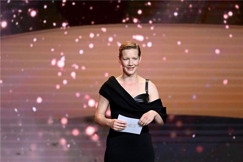 Filmfest München eröffnet mit Sandra Hüller Schauspielerin Sandra Hüller bei der Verleihung des Deutschen Filmpreises als Laudatorin.