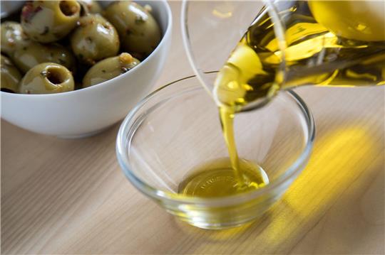 Schlechte Ernte treibt die Preise für Olivenöl in die Höhe.