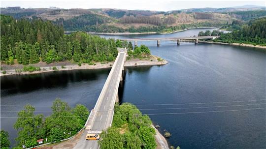 Schlechter Zustand des Bauwerks: Die Bramkebrücke bleibt für den Verkehr voraussichtlich bis 2028 gesperrt. Foto: Neuendorf