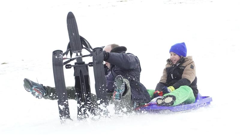Schlittenfahren will gelernt sein.
