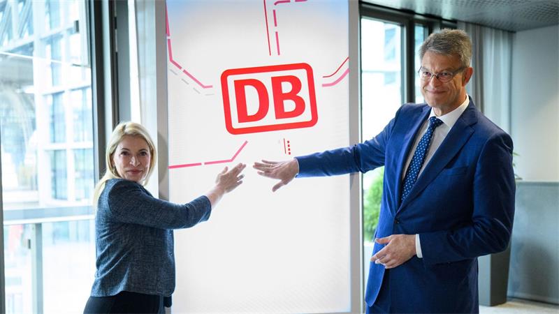 Ein Verkehrsminister auf Abruf Schnieder installierte die neue Bahnchefin. (Archiv-Foto)
