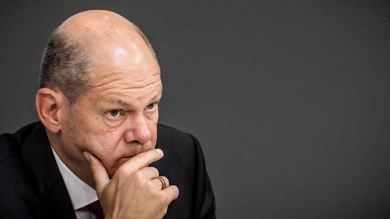 Krieg gegen die Ukraine: So ist die Lage Scholz hat entschieden, dass die Ukraine von Deutschland gelieferte Waffen auch gegen militärische Ziele in Russland abfeuern darf.