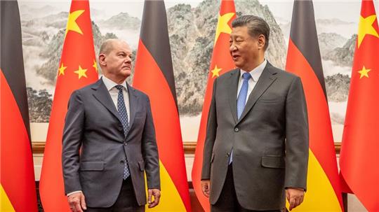 Scholz hatte Xi zuletzt im April während einer China-Reise in Peking getroffen. (Archivbild)
