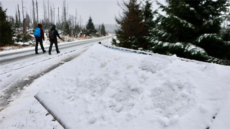Harz vor erstem Wochenende mit Schnee Schon am Sonntagabend gab es Schnee. (Archivfoto)
