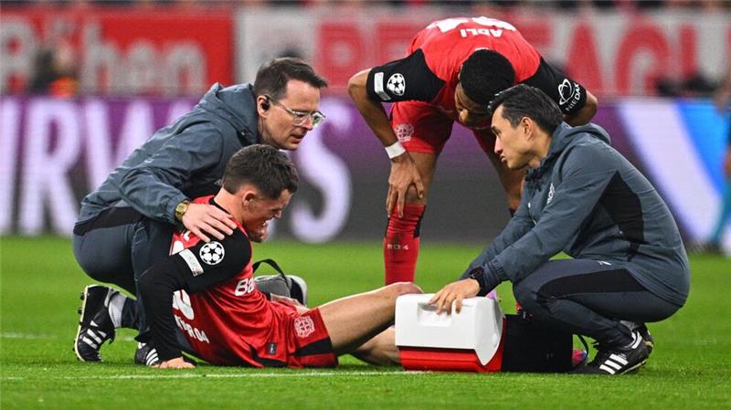 3:0 dahoam: Bayern-Machtdemonstration gegen Bayer Schrecksekunde für Bayer