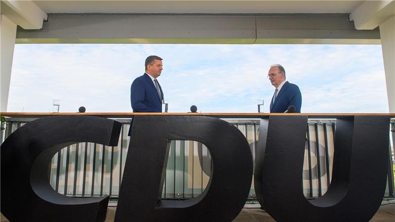 Ära Haseloff endet 2026 – Wahlkampf ohne Amtsinhaberbonus Schulze soll in Haseloffs Fußstapfen treten.