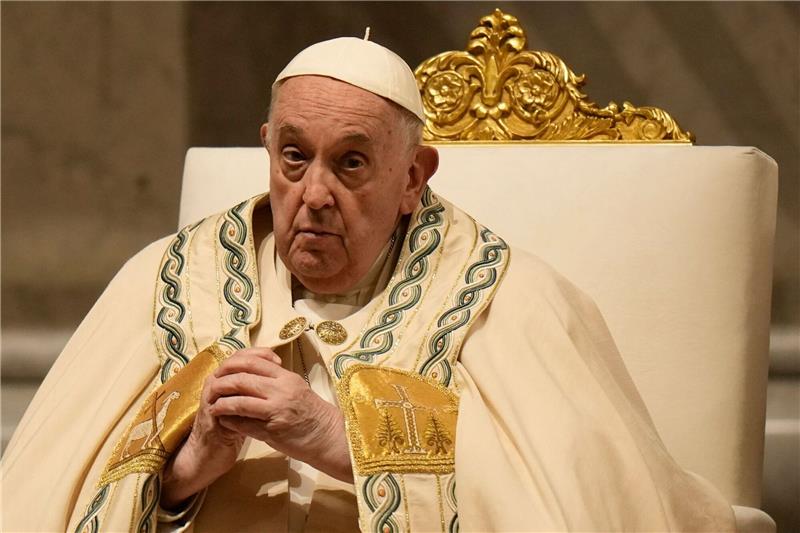 Papst ruft zu Freude und Hoffnung auf «Schwester, Bruder, möge dein Herz in dieser heiligen Nacht in Jubel ausbrechen!»: Papst Franziskus.