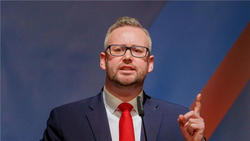 Chance zum Bleiben für 82.000 Ausländer -Neuregelung kommt Sebastian Münzenmaier ist stellvertretender Fraktionsvorsitzender der AfD-Bundestagsfraktion. (Archivbild)