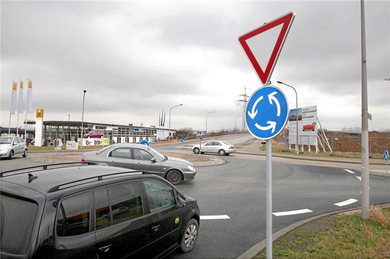 Segensreicher Kreisel: In der Baßgeige-West läuft der Verkehr richtig rund.  Foto: Schenk