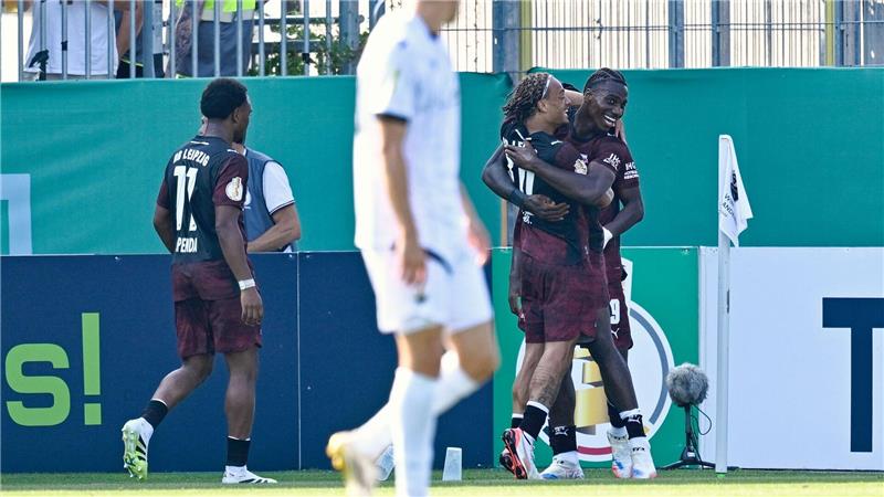 HSV und St. Pauli entgehen Pokal-Blamage Sein Tor ebnet Leipzig den Weg in die zweite Runde: Ezechiel Banzuzi.