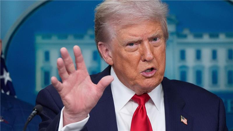 Angst vor Trump-Chaos: Privatanleger ziehen Konsequenzen Sein Zollpaket brachte die Börsen zum Einsturz: US-Präsident Donald Trump.