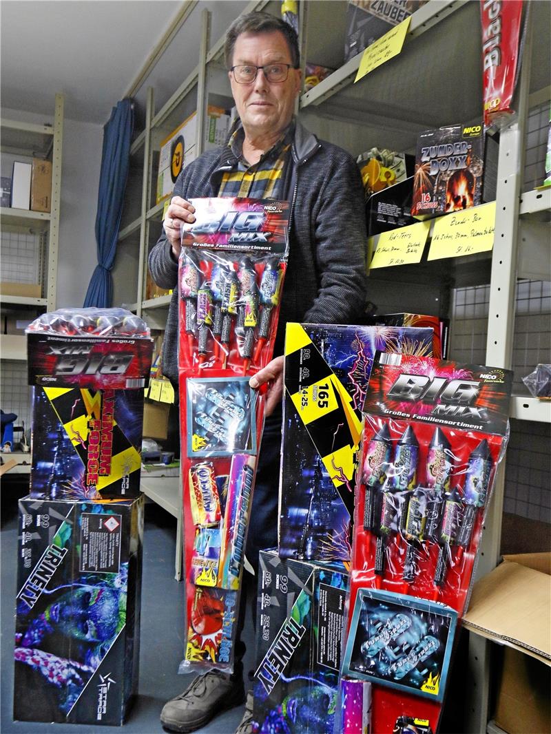 Seine Ware wird Sven Schneider auch in diesem Jahr nicht los.  Foto: Epping