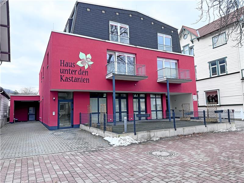 Seit 2013 sind im Haus unter den Kastanien eine Tagespflege und eine Demenz-Wohngemeinschaft untergebracht. Beide werden nun geschlossen. Foto: Schlegel