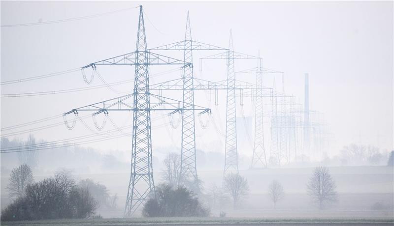 Kartellamt prüft Ermittlungen gegen Energieversorger Seit Ende 2022 ist laut Kartellamt eine deutlich vierstellige Zahl an Beschwerden von Bürgern zu den Energiepreisen eingegangen.